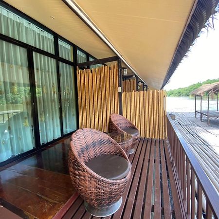 Binlha Raft Resort Ban Huai Maenam Noi Chambre photo