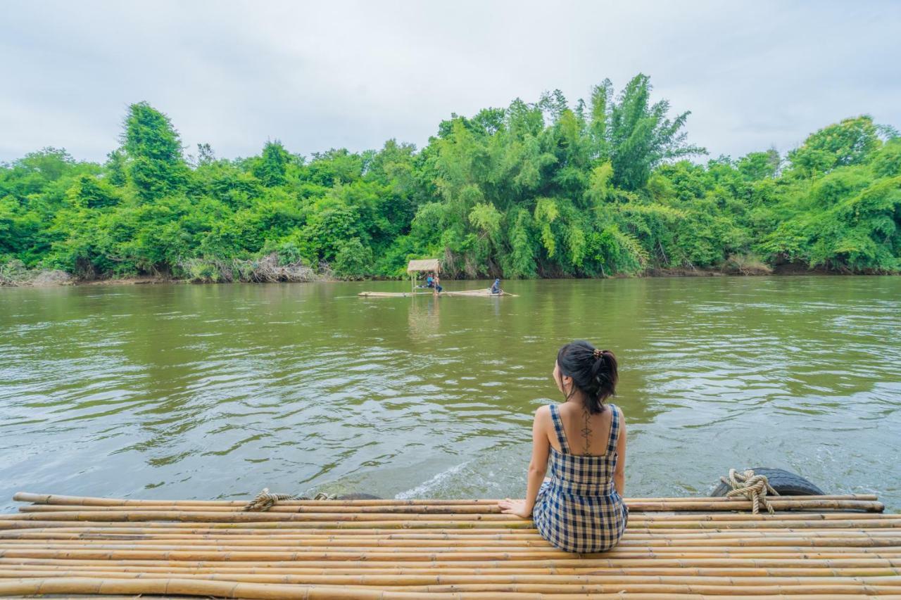 Binlha Raft Resort Ban Huai Maenam Noi Extérieur photo